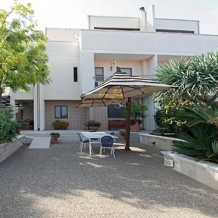 Maria Pia Bed and Breakfast *